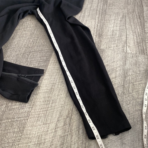 CABI black leggings with zipper CABI black zipper pants - Picture 7 of 7